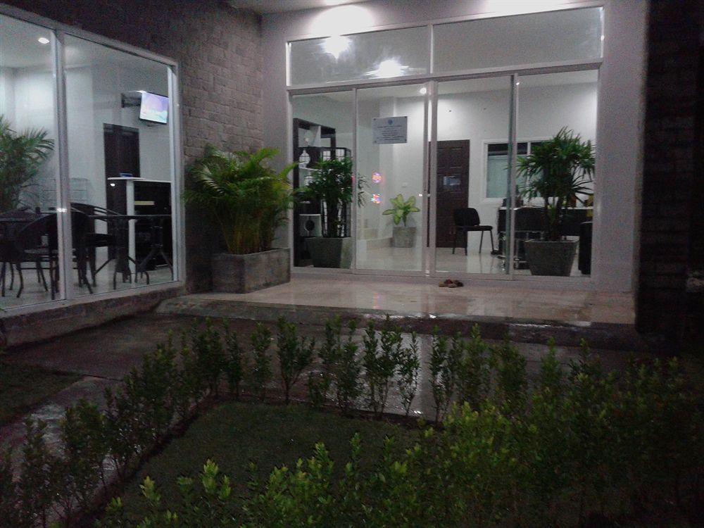But Different Phuket Boutique Hotel Nai Harn Exterior photo