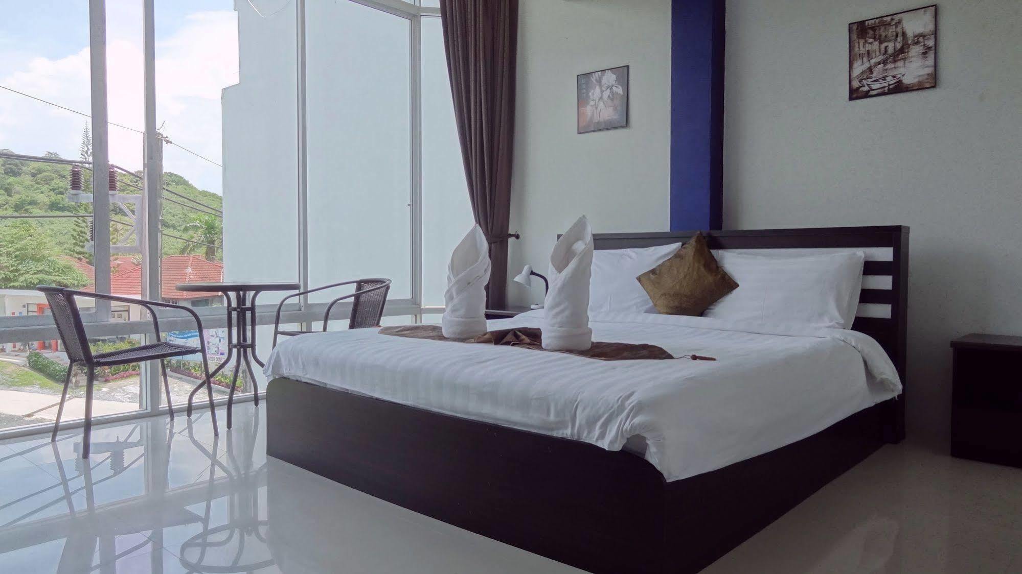 But Different Phuket Boutique Hotel Nai Harn Exterior photo